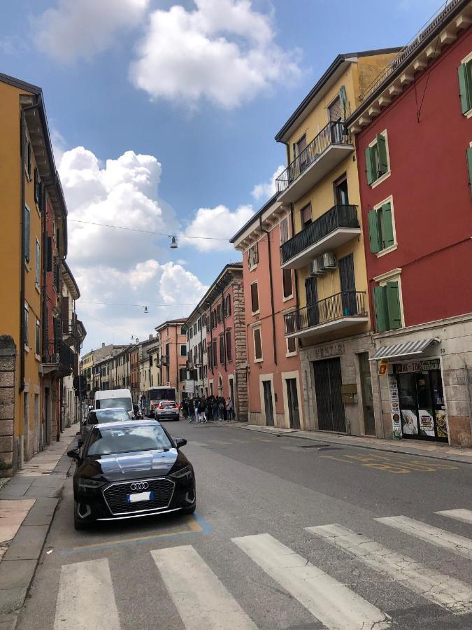 Apartmán La Casa In Via Venti Verona Exteriér fotografie